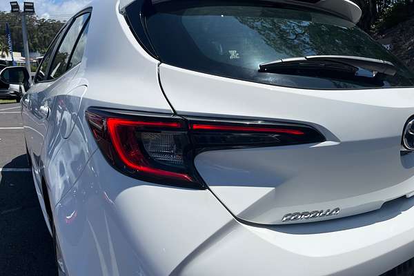 2023 Toyota Corolla Ascent Sport Hybrid ZWE219R