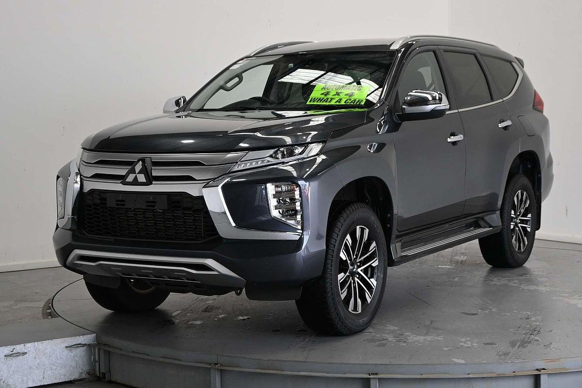 2022 Mitsubishi Pajero Sport GLS QF