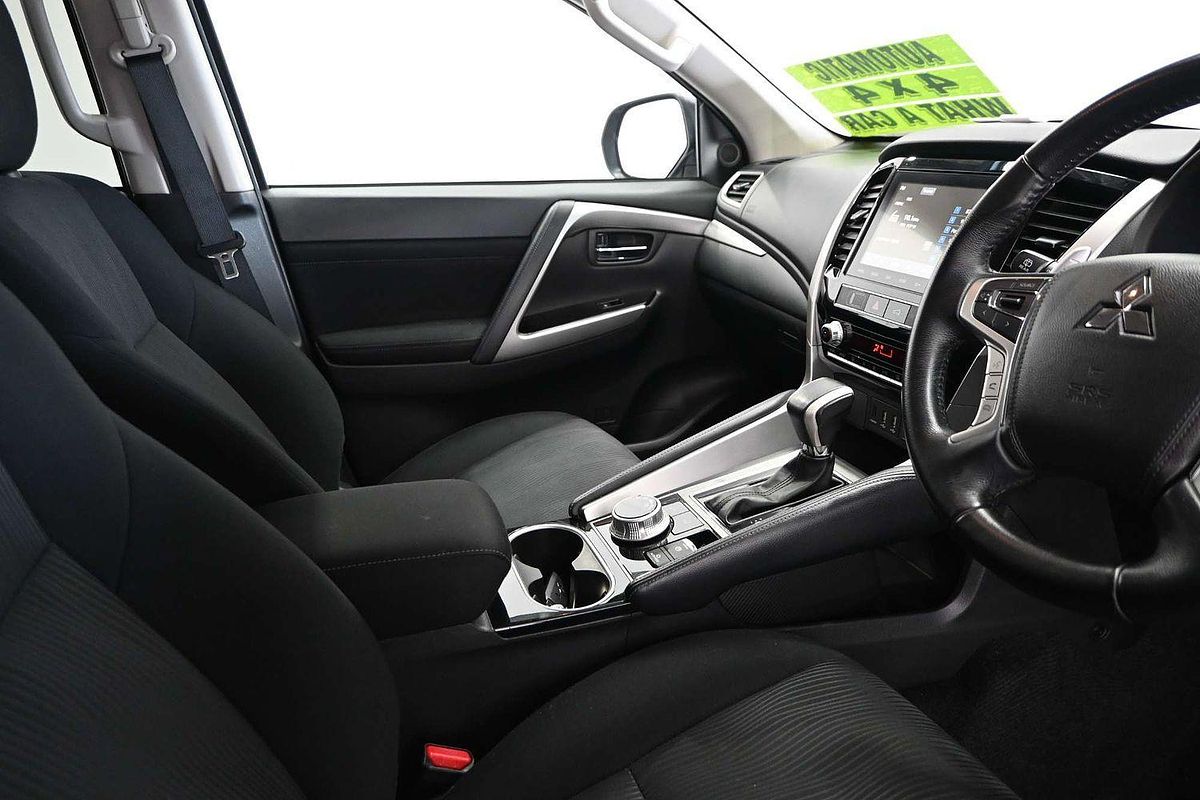 2022 Mitsubishi Pajero Sport GLS QF