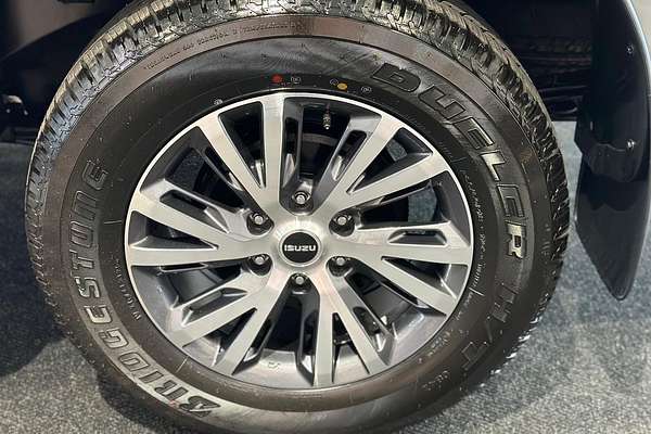 2025 Isuzu D-MAX LS-U+ 4X4