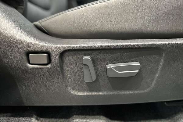 2025 Isuzu D-MAX LS-U+ 4X4