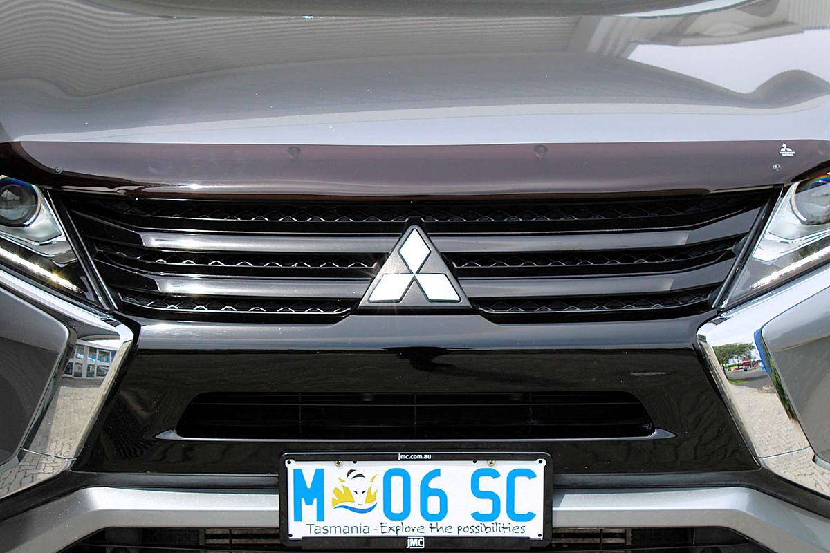 2020 Mitsubishi Eclipse Cross Black Edition YA