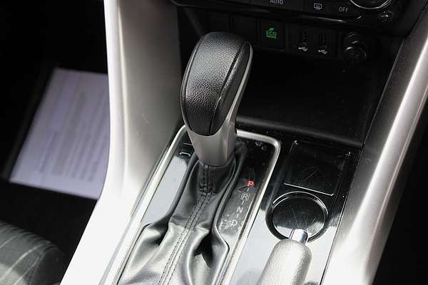 2020 Mitsubishi Eclipse Cross Black Edition YA