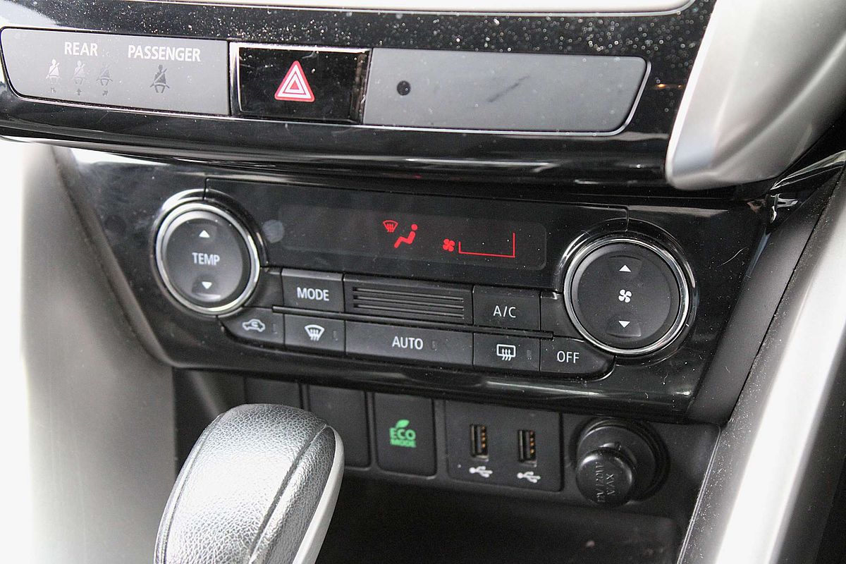 2020 Mitsubishi Eclipse Cross Black Edition YA