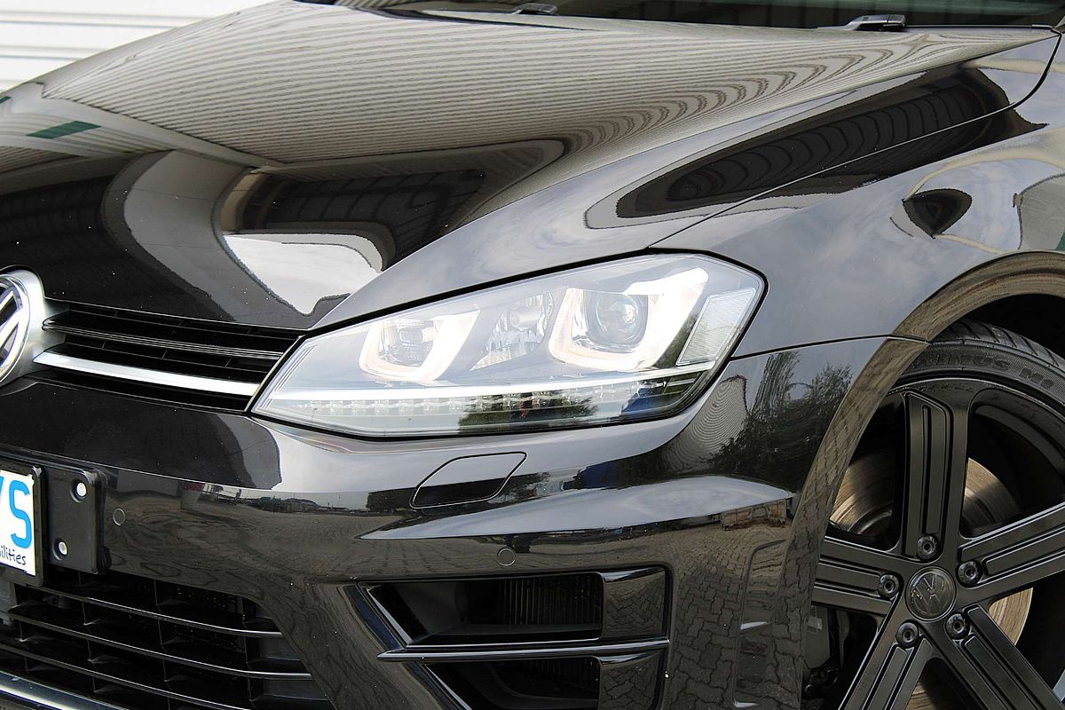 2017 Volkswagen Golf R 7