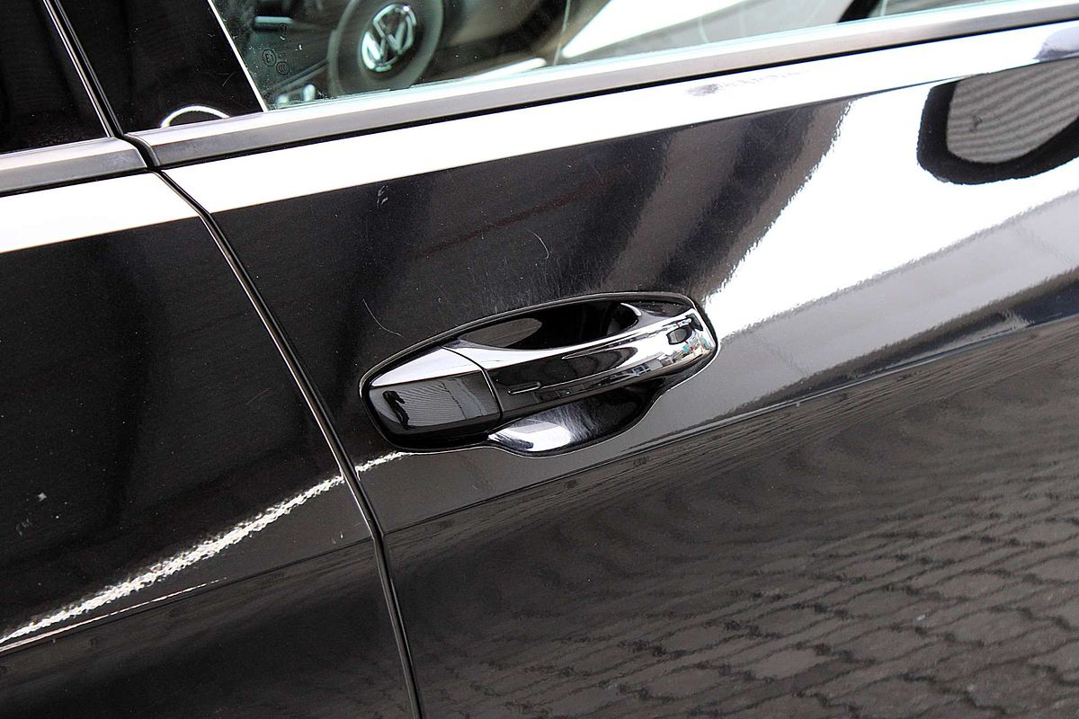 2017 Volkswagen Golf R 7