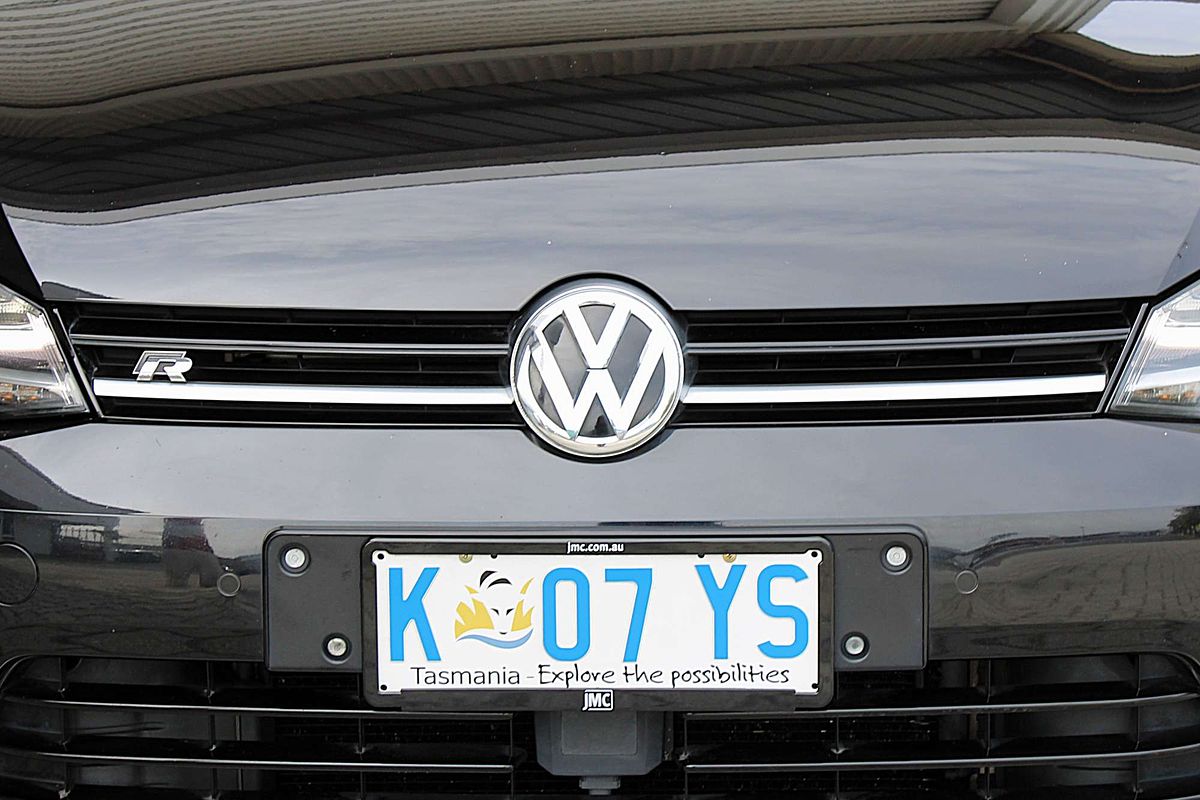 2017 Volkswagen Golf R 7