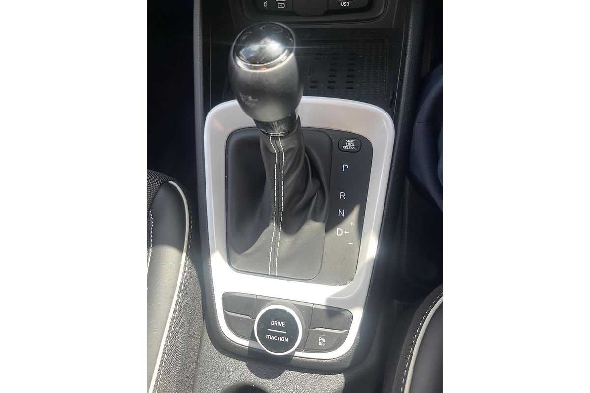 2025 Hyundai Venue Elite QX.V5