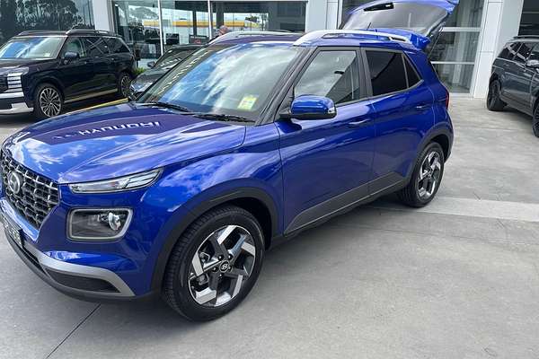 2025 Hyundai Venue Elite QX.V5