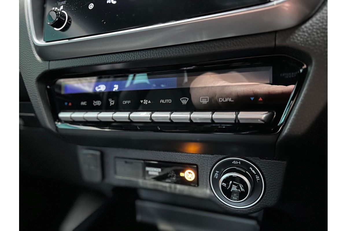 2025 Isuzu D-MAX LS-U 4X4