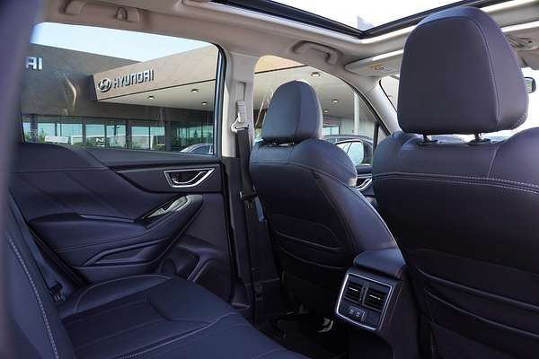 2021 Subaru Forester 2.5i-S S5