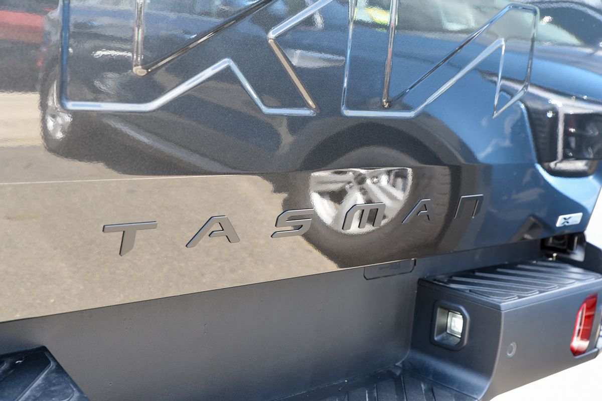 2025 Kia Tasman X-Line TK 4X4