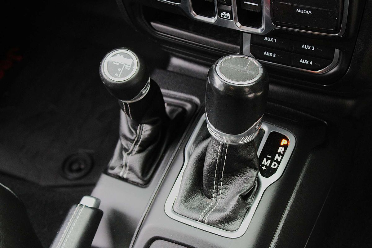 2020 Jeep Gladiator Overland JT All Wheel Drive