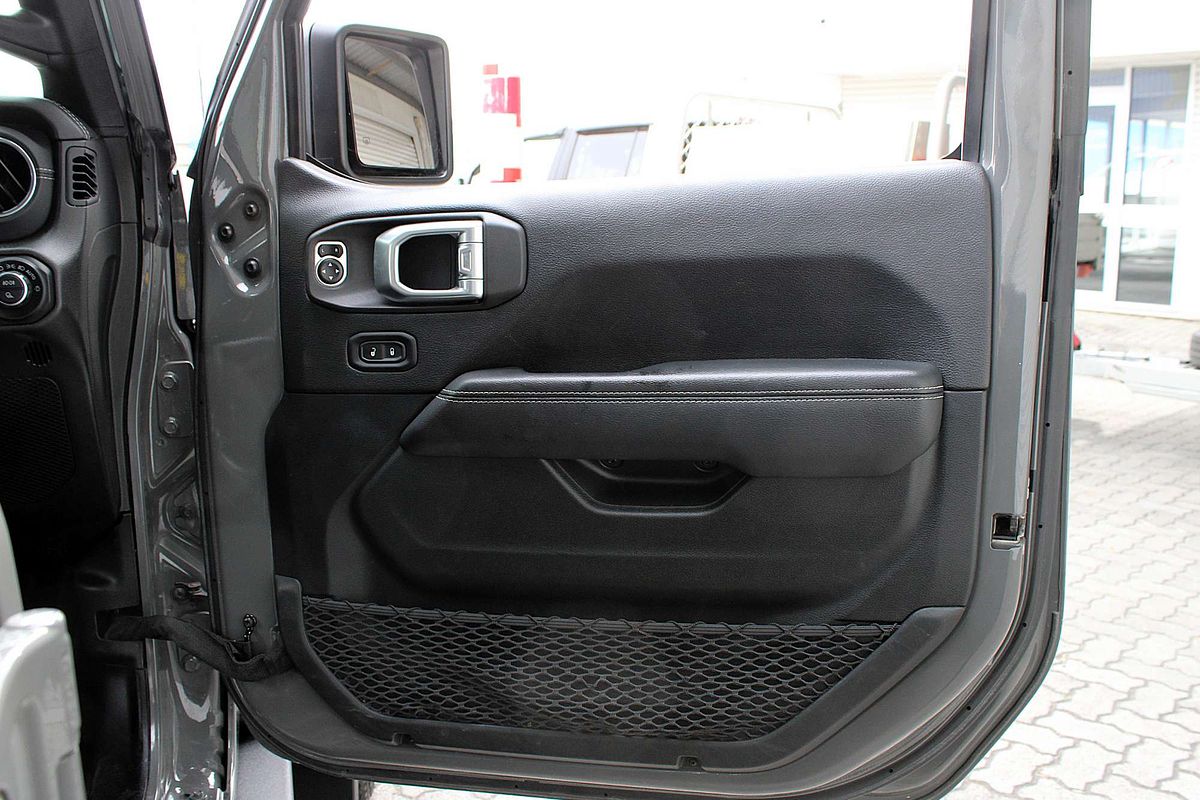 2020 Jeep Gladiator Overland JT All Wheel Drive