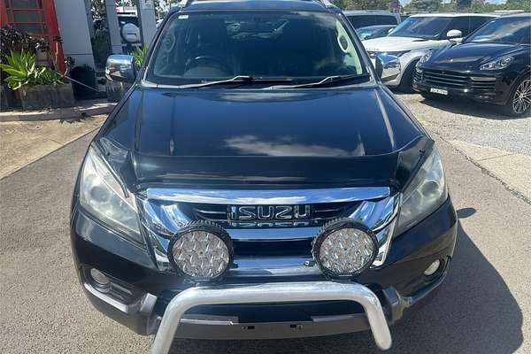 2017 Isuzu MU-X LS-T