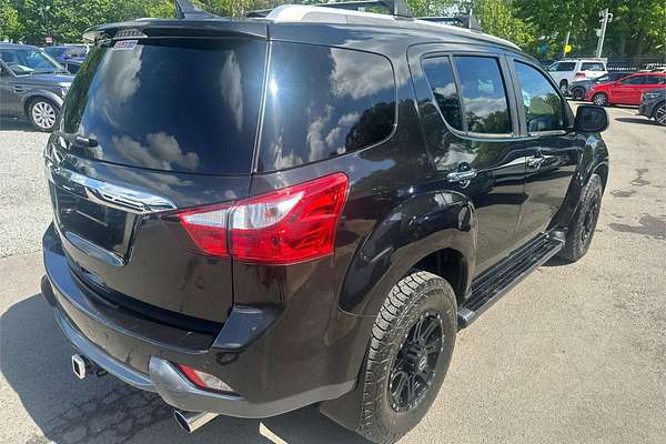 2017 Isuzu MU-X LS-T
