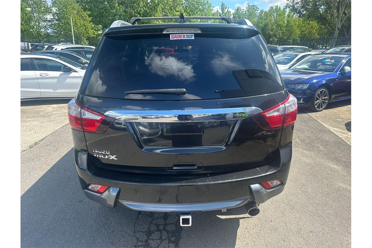 2017 Isuzu MU-X LS-T