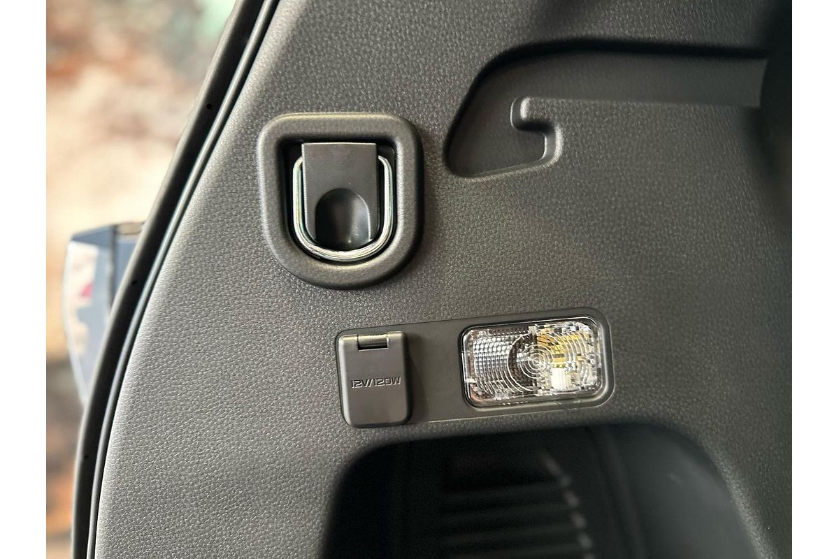 2025 Isuzu MU-X LS-U