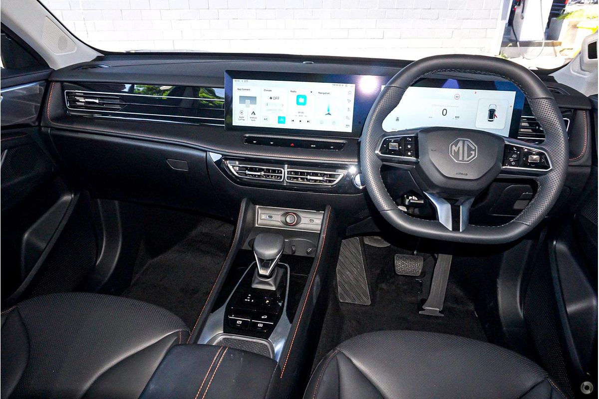 2025 MG HS Excite AS33