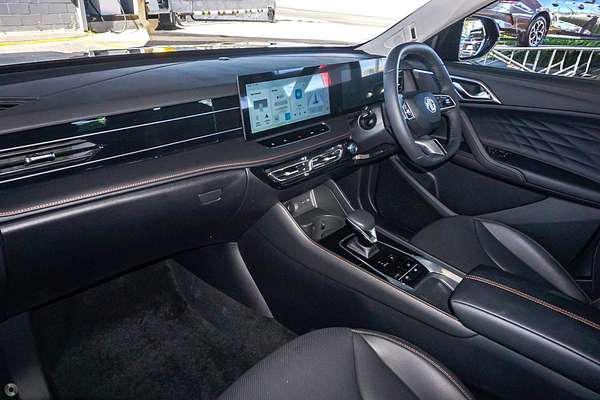 2025 MG HS Excite AS33