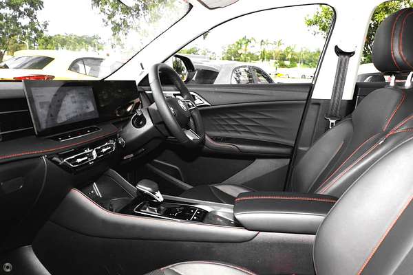 2024 MG HS Excite AS33