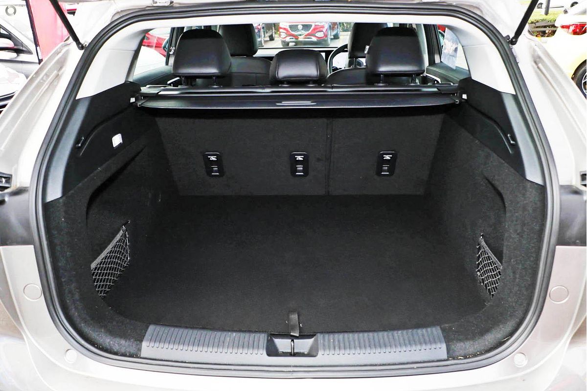 2024 MG HS Excite AS33