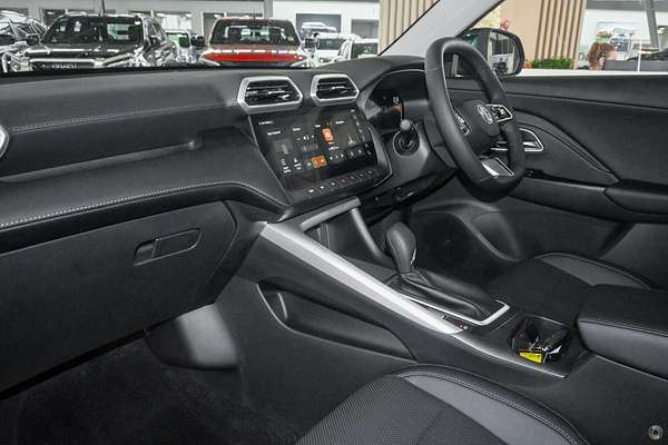 2025 MG ZS Essence ZS32