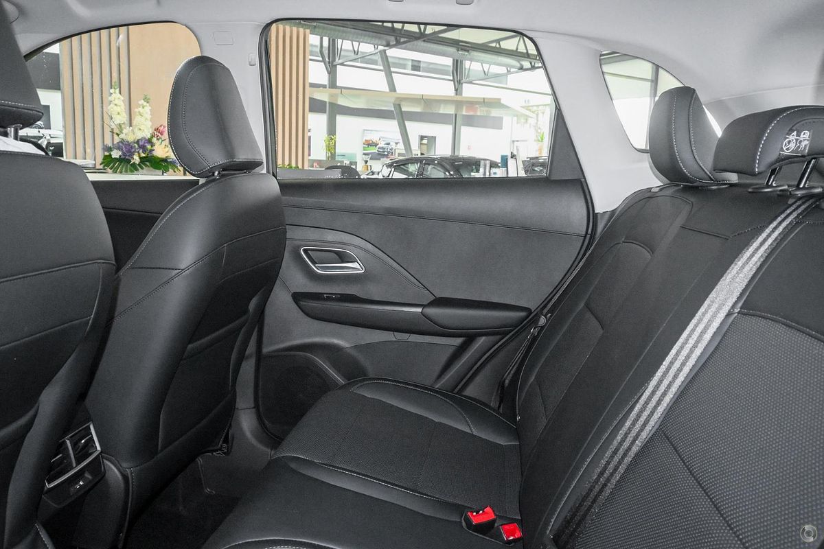 2025 MG ZS Essence ZS32