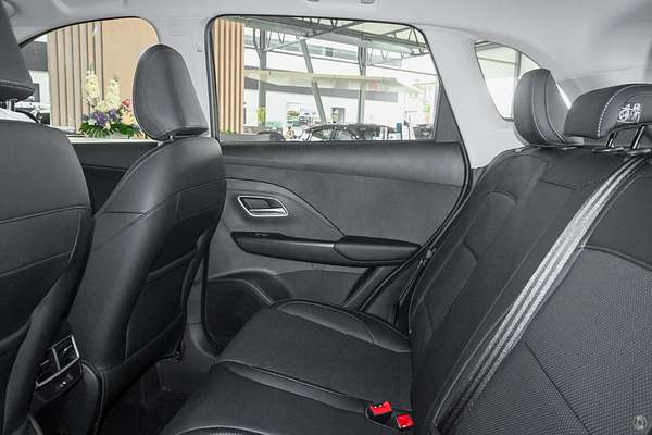 2025 MG ZS Essence ZS32