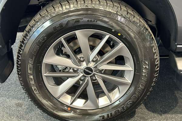 2025 Isuzu MU-X LS-U