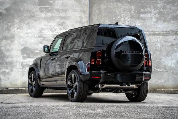 2025 Land Rover Defender 110 P400 X-Dynamic HSE L663