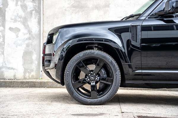 2025 Land Rover Defender 110 P400 X-Dynamic HSE L663