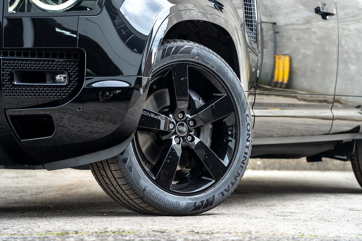 2025 Land Rover Defender 110 P400 X-Dynamic HSE L663