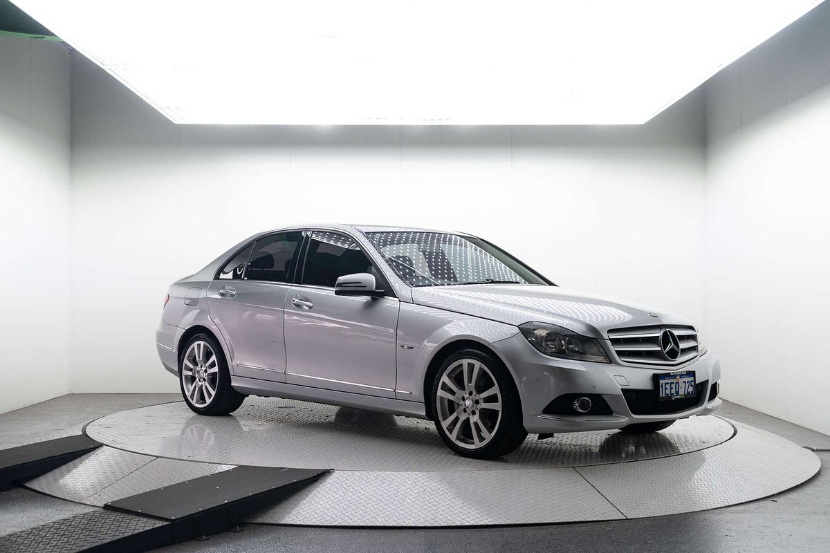 2011 Mercedes-Benz C-Class C250 BlueEFFICIENCY Elegance W204