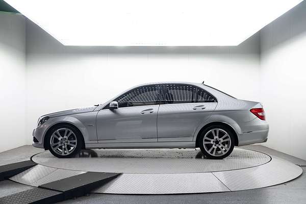 2011 Mercedes-Benz C-Class C250 BlueEFFICIENCY Elegance W204