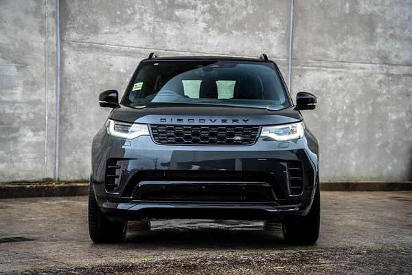 2025 Land Rover Discovery D350 Dynamic SE Series 5