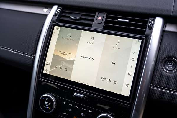 2025 Land Rover Discovery D350 Dynamic SE Series 5