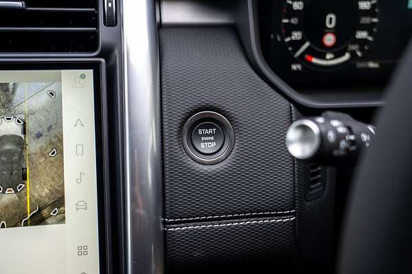 2025 Land Rover Discovery D350 Dynamic SE Series 5