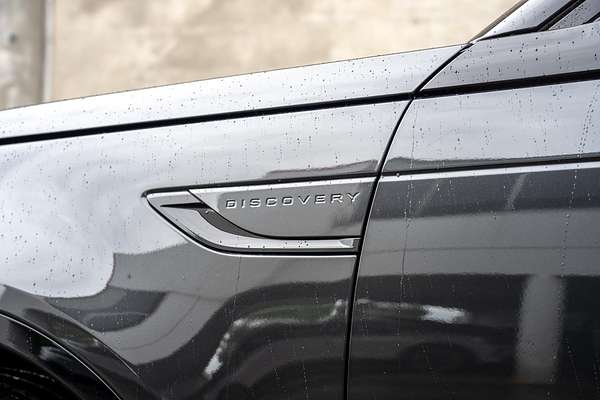 2025 Land Rover Discovery D350 Dynamic SE Series 5