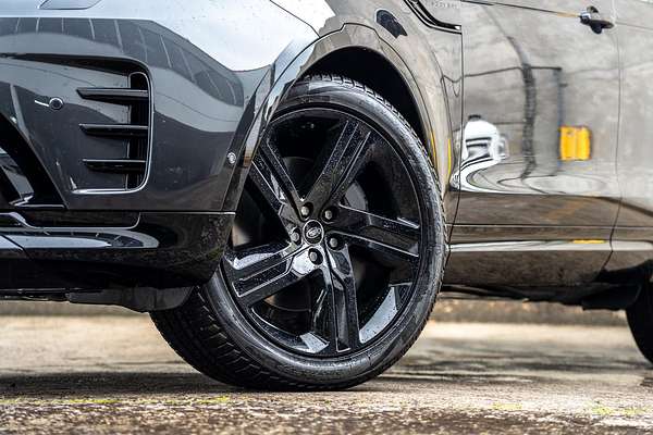 2025 Land Rover Discovery D350 Dynamic SE Series 5