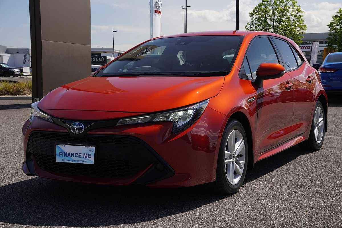 2018 Toyota Corolla Ascent Sport Hybrid ZWE211R