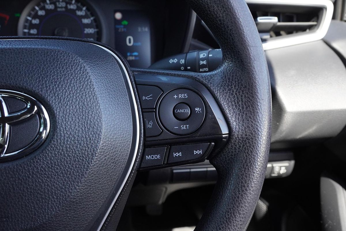 2018 Toyota Corolla Ascent Sport Hybrid ZWE211R