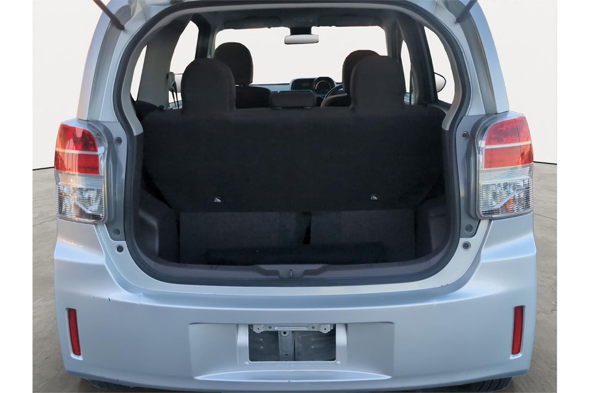 2016 Toyota Spade X Welcab