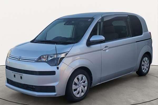 2016 Toyota Spade X Welcab