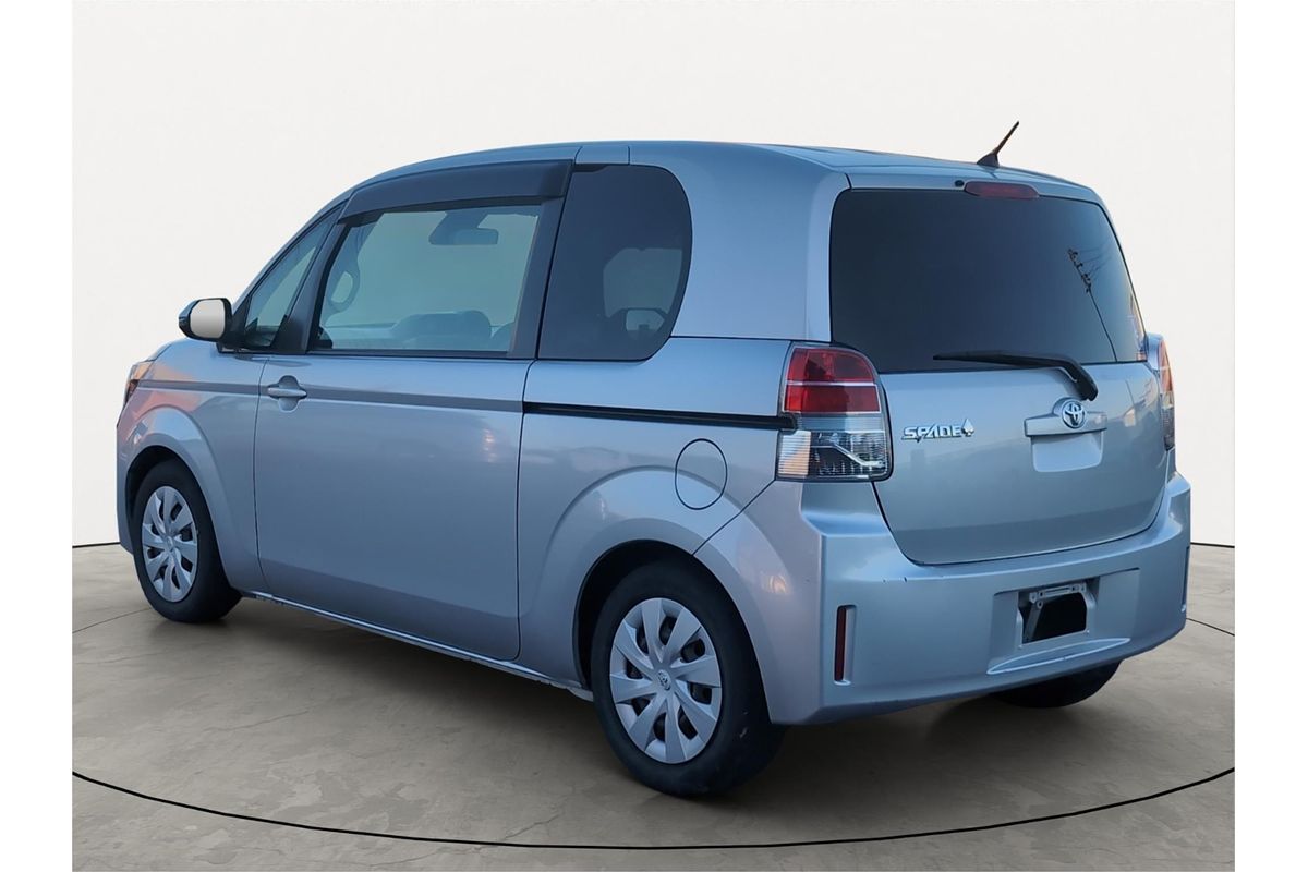 2016 Toyota Spade X Welcab