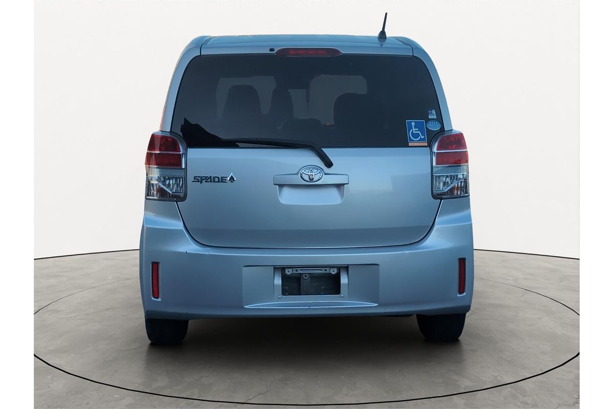 2016 Toyota Spade X Welcab