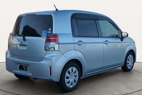 2016 Toyota Spade X Welcab