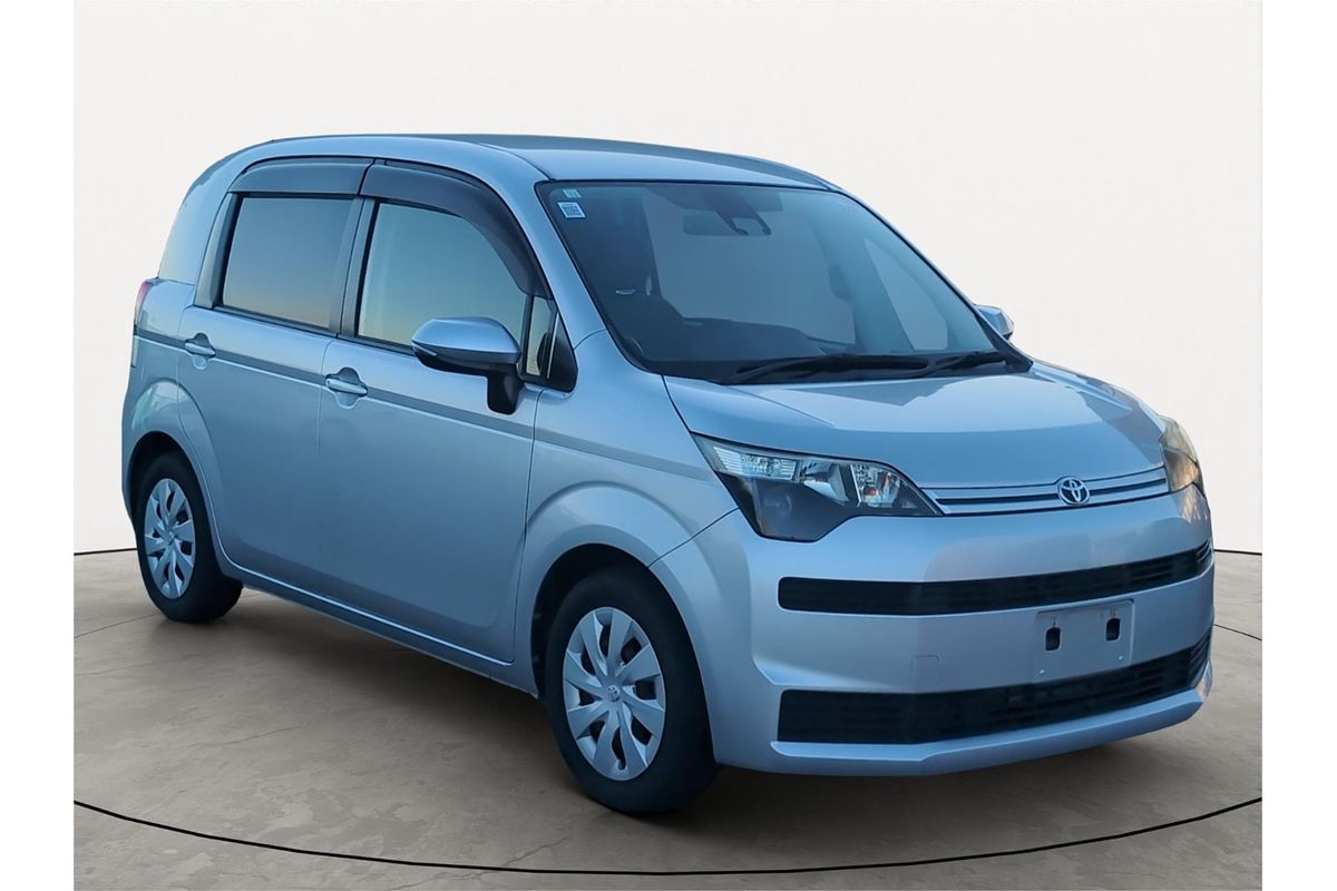 2016 Toyota Spade X Welcab