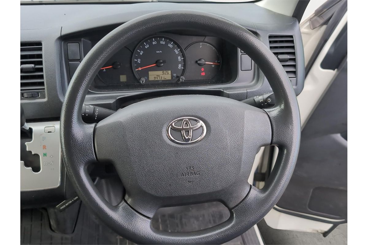 2017 Toyota Hiace Long DX