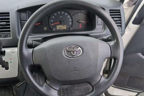 2017 Toyota Hiace Long DX